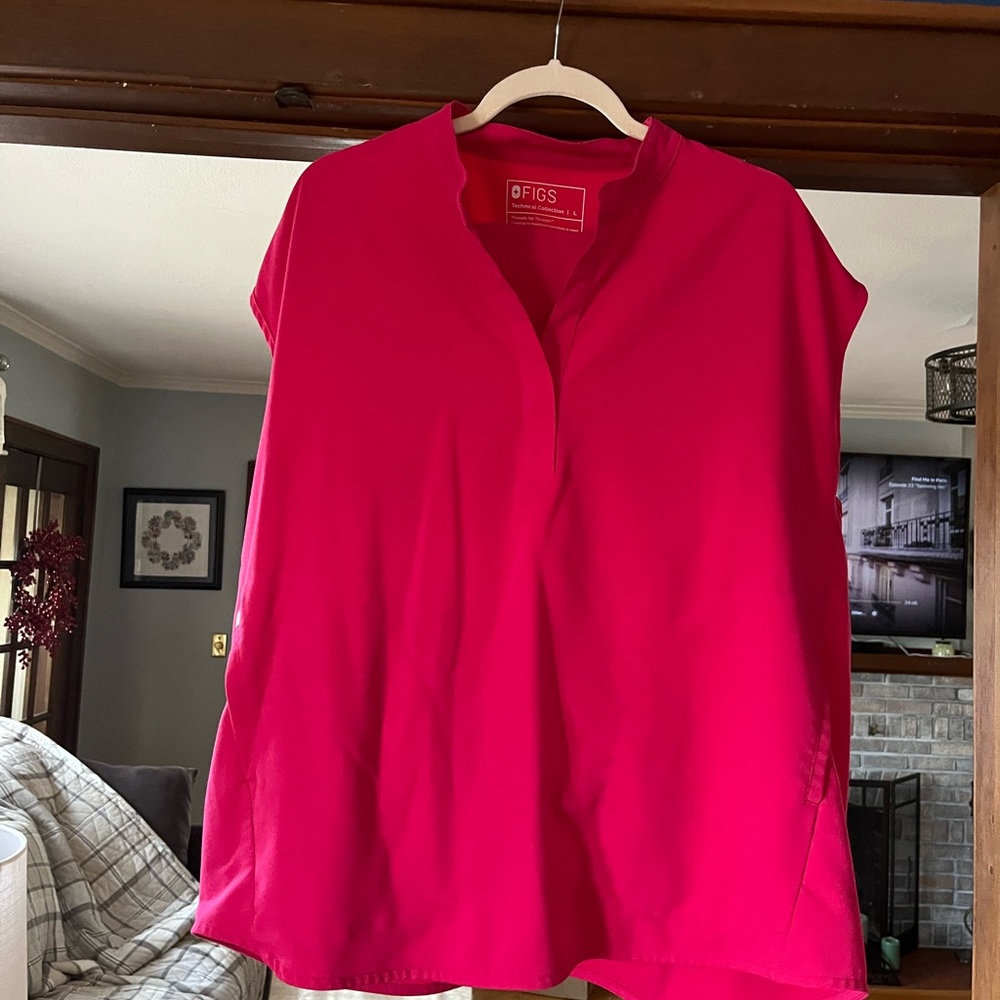 Large Figs Ultra Rose top and bottom